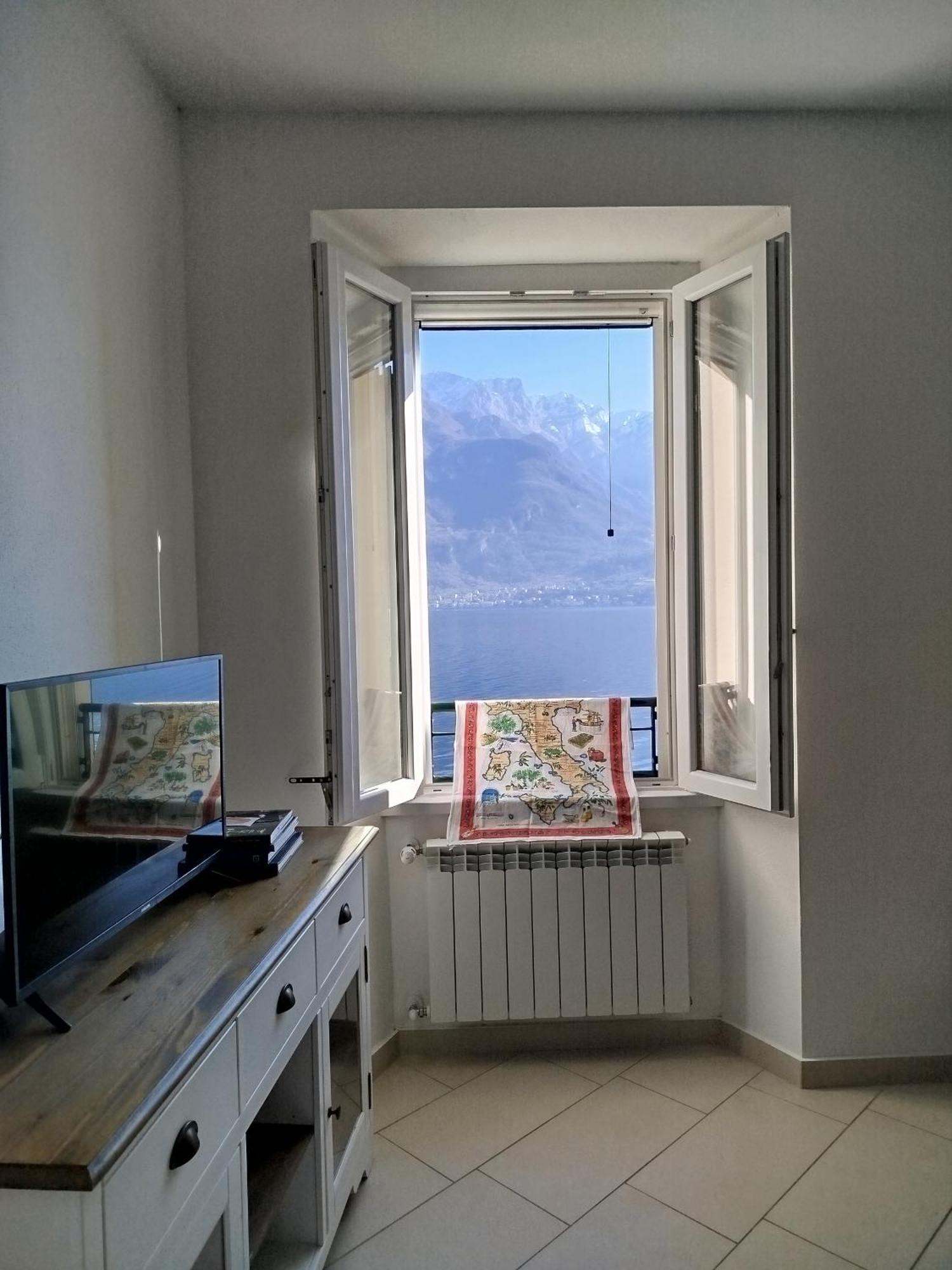 Domus Graziana - Lake Front Oliveto Lario Экстерьер фото